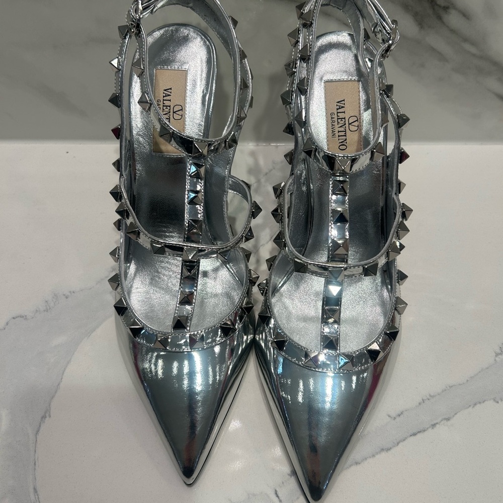 Valentino Silver Metallic Rockstud Pointed Slingback Heels - Picture 2 of 8